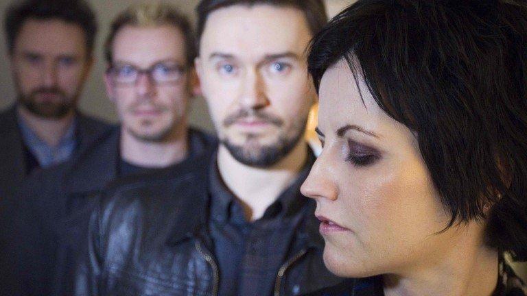7 canciones inolvidables de Dolores O’Riordan con The Cranberries