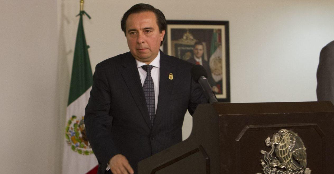 Video revela irregularidades en interrogatorio de Zerón a un implicado en el caso Iguala