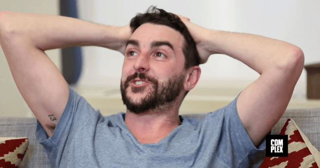Esto pasa cuando una persona ve pornografía en realidad virtual por primera vez