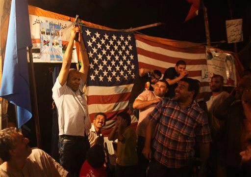 OTAN advierte que continuará sus operaciones en Libia