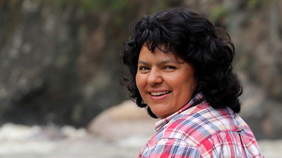 Detienen en Honduras a un ejecutivo de una compañía energética acusado de planear el asesinato de la activista Berta Cáceres