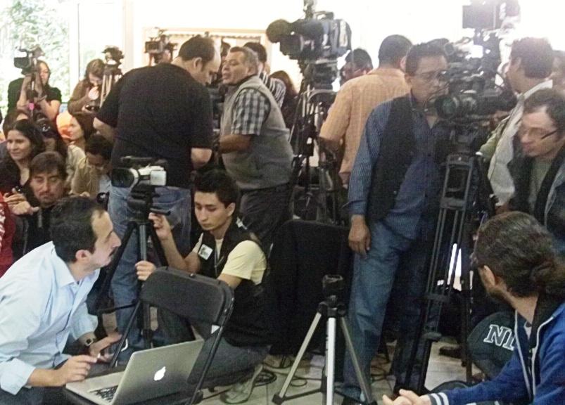 La conferencia de Carmen Aristegui <br> en tuits