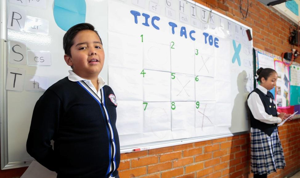 La SEP quiere formar alumnos bilingües, pero solo hay 1 maestro de inglés por cada 5 escuelas