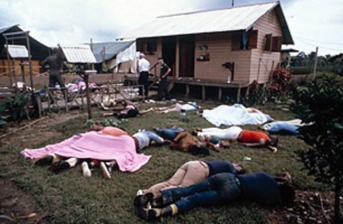 La terrible historia detrás de los suicidios colectivos más famosos del mundo