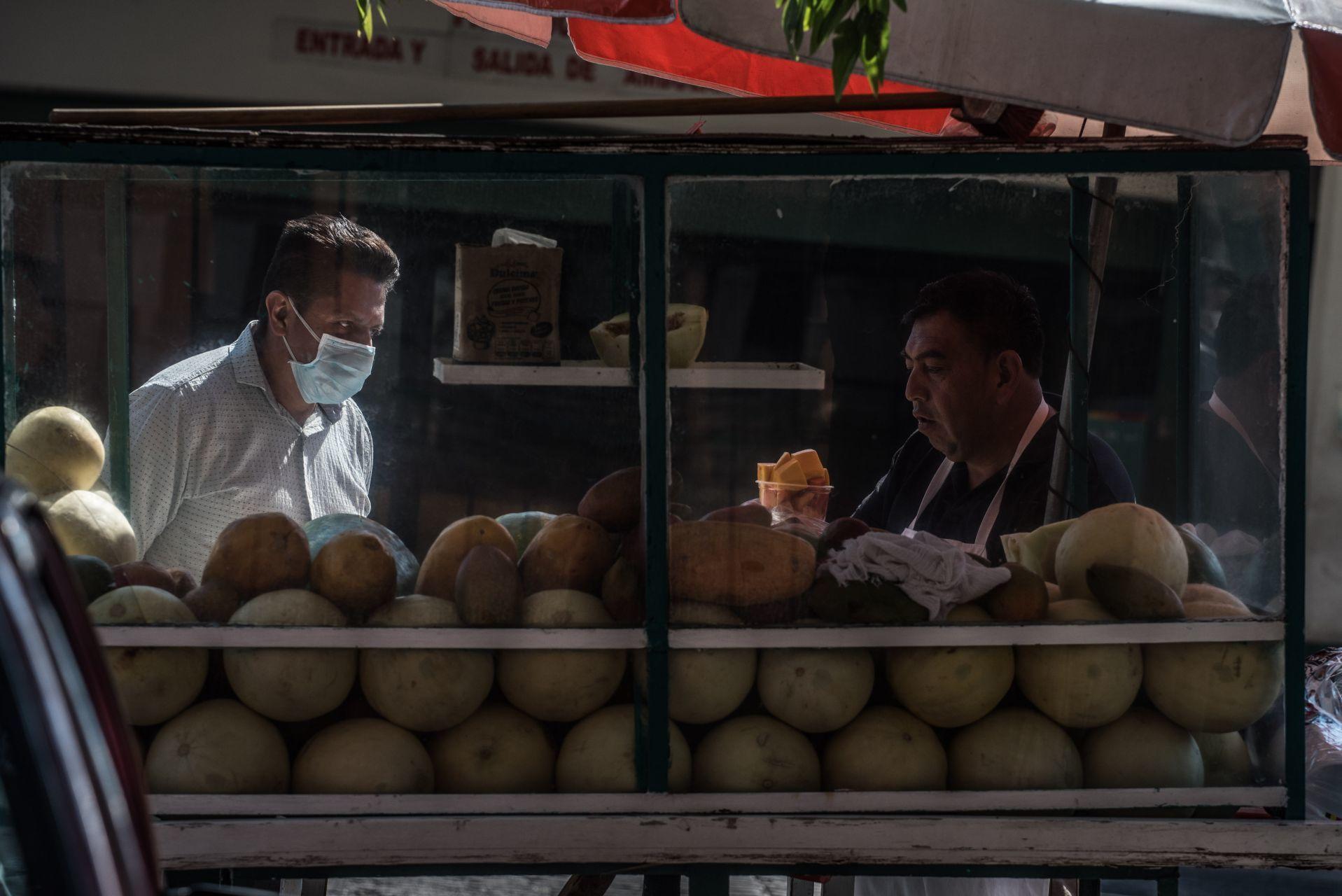 En cuarto trimestre de 2021 se recuperó el empleo, pero creció la informalidad: Inegi