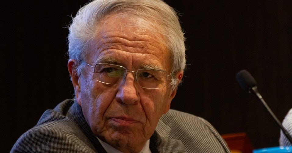 No hay ninguna urgencia, dice secretario de Salud sobre falta de un medicamento contra cáncer