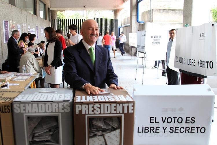En fotos: Las personalidades que acudieron a las urnas