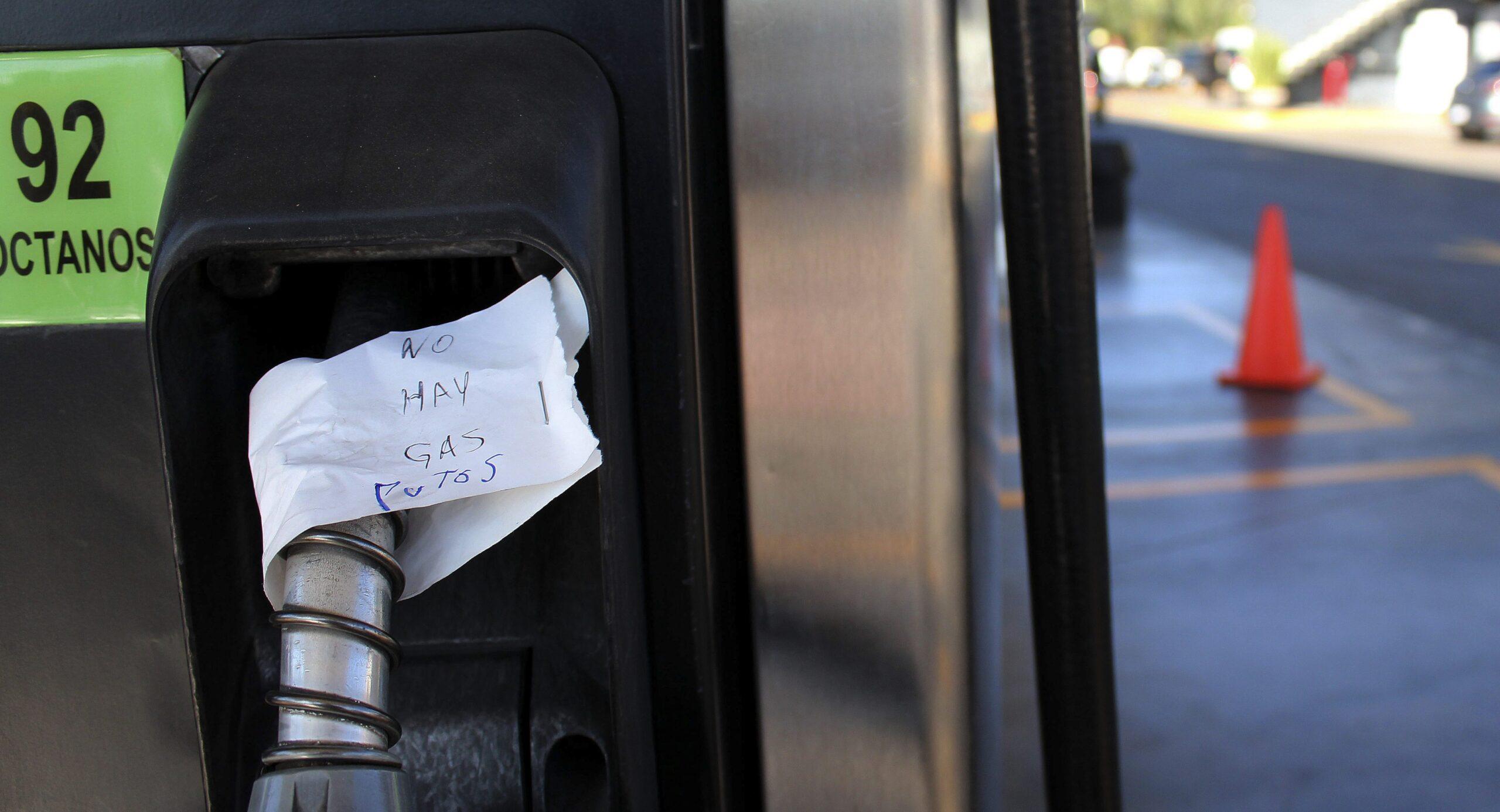 Pemex promete que en 72 horas se resolverá el desabasto de gasolina en el país