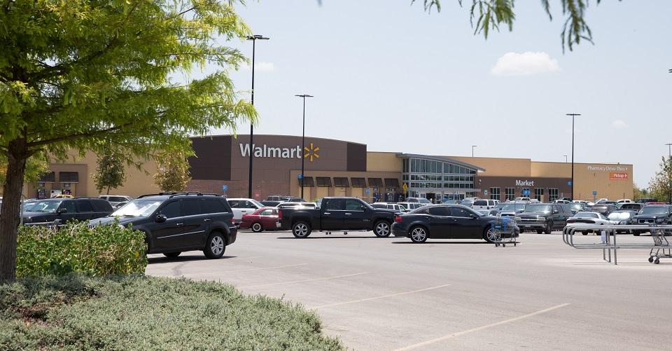 Mexicanos, 34 de los 39 migrantes abandonados en un tráiler en San Antonio, Texas; 7 murieron