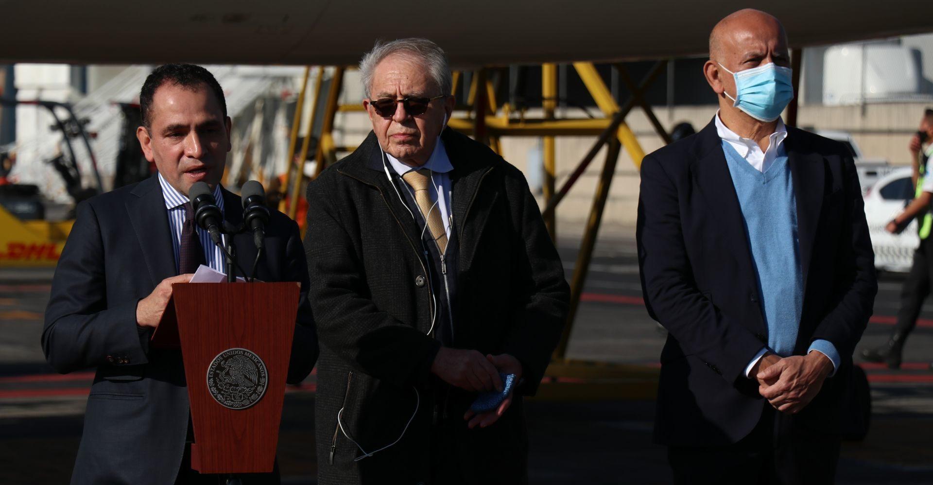 México tiene 4 mil millones de dólares en reserva para compra de vacunas y medicinas COVID