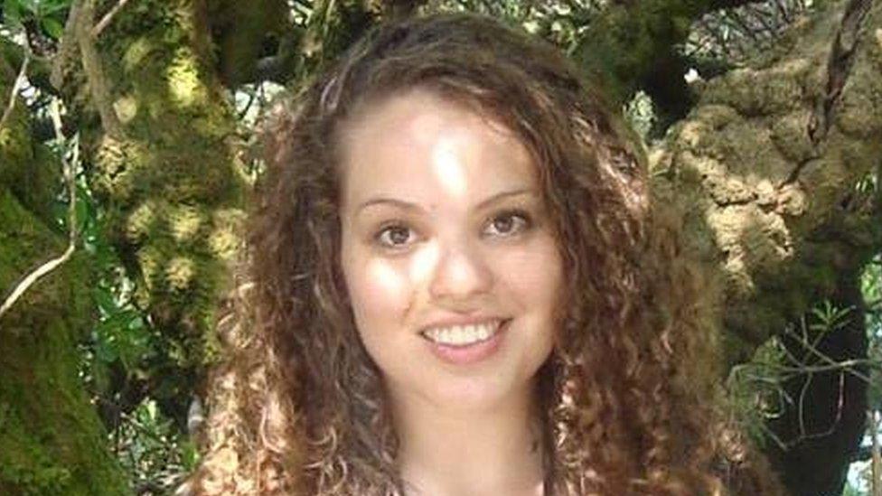 “¿Qué tienen los pobres en la cabeza?”: la charla viral en TED de la argentina Mayra Arena sobre los prejuicios de la pobreza