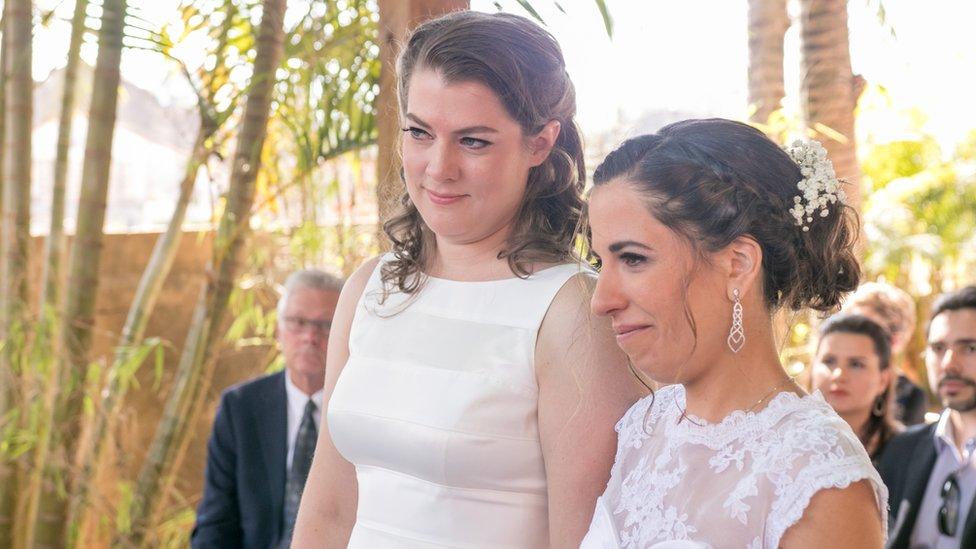 ¿Por qué a los millennials les va mejor en el matrimonio que a sus padres?