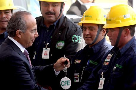 Se castigará a quienes agredan a trabajadores de CFE, advierte FCH