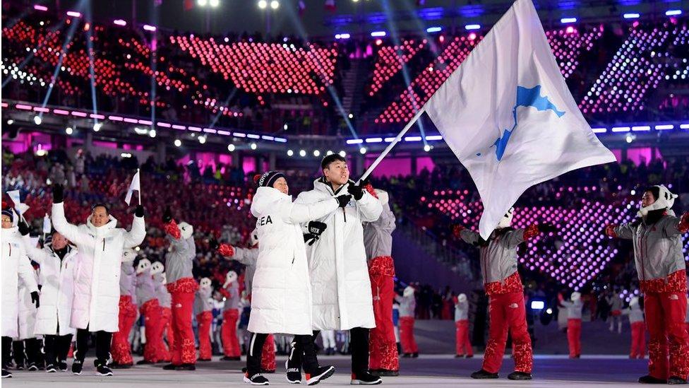 Las dos Coreas se acercan: las mejores imágenes de la inauguración de las Olimpiadas de Invierno PyeongChang 2018