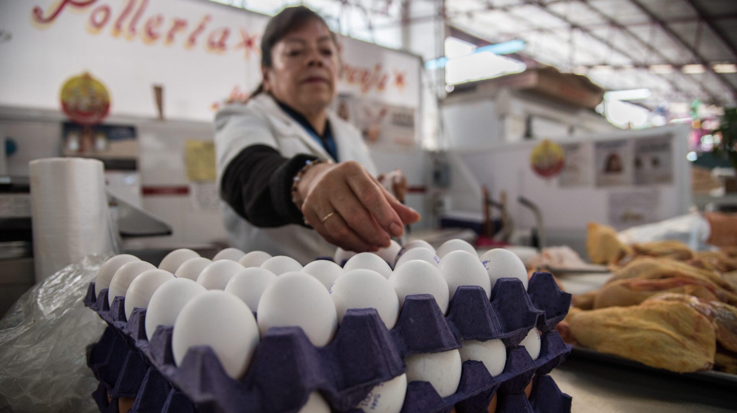 ¿Cuesta de enero? El gas, la gasolina, la luz y el huevo suben durante primera quincena de 2018