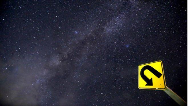 El extraño objeto que deambula en las fronteras de la Vía Láctea