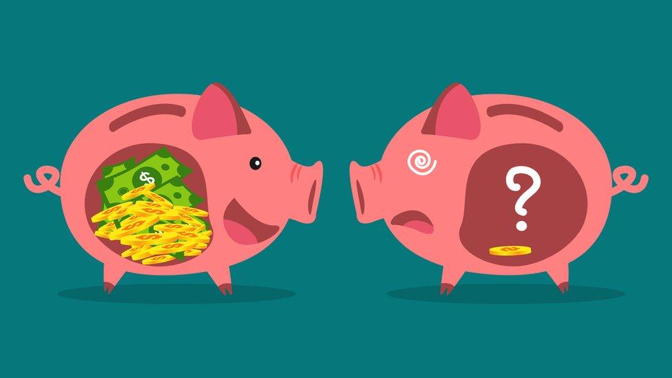 Cuántos días le toma al director ejecutivo de una empresa superar el salario de un año de un trabajador