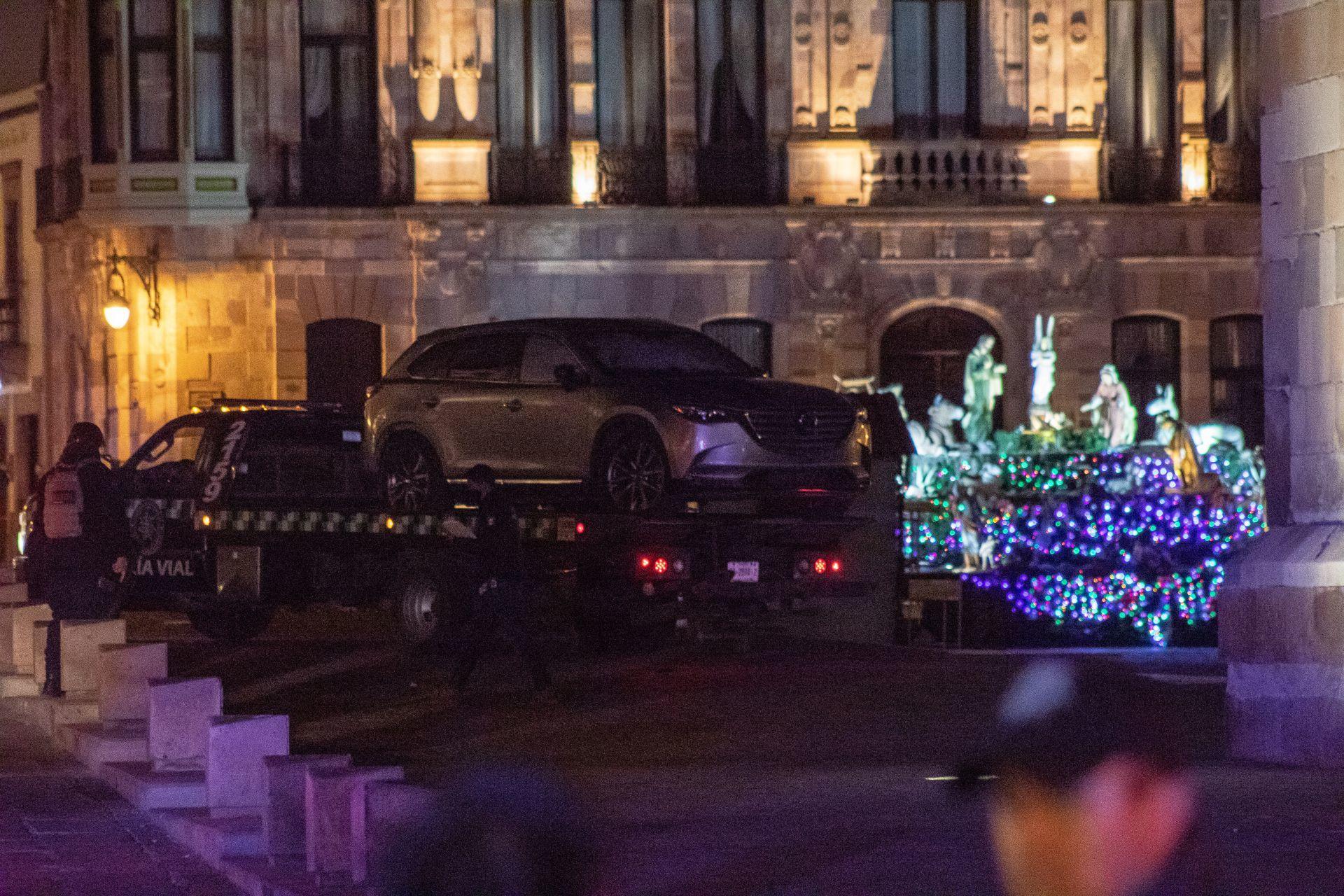 Detienen y vinculan a proceso a dos personas por cuerpos abandonados dentro de camioneta en Zacatecas
