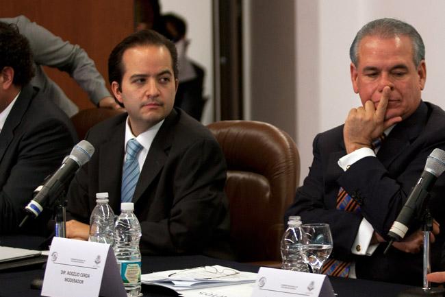 Conferencia de prensa de Alejandro Poiré sobre la balacera en La Laguna
