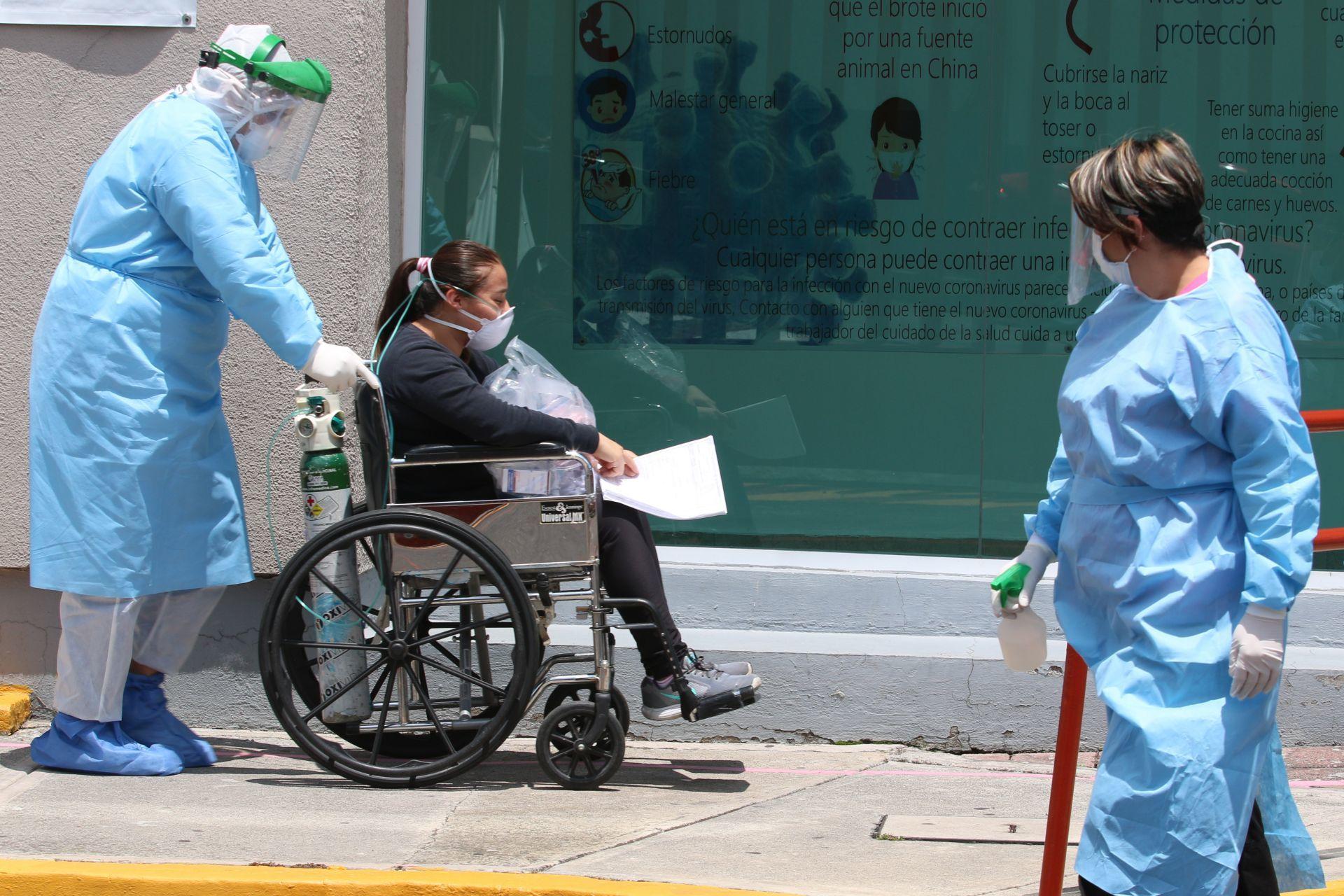 Salud suma 300 muertes por COVID, van más de 680 mil casos confirmados