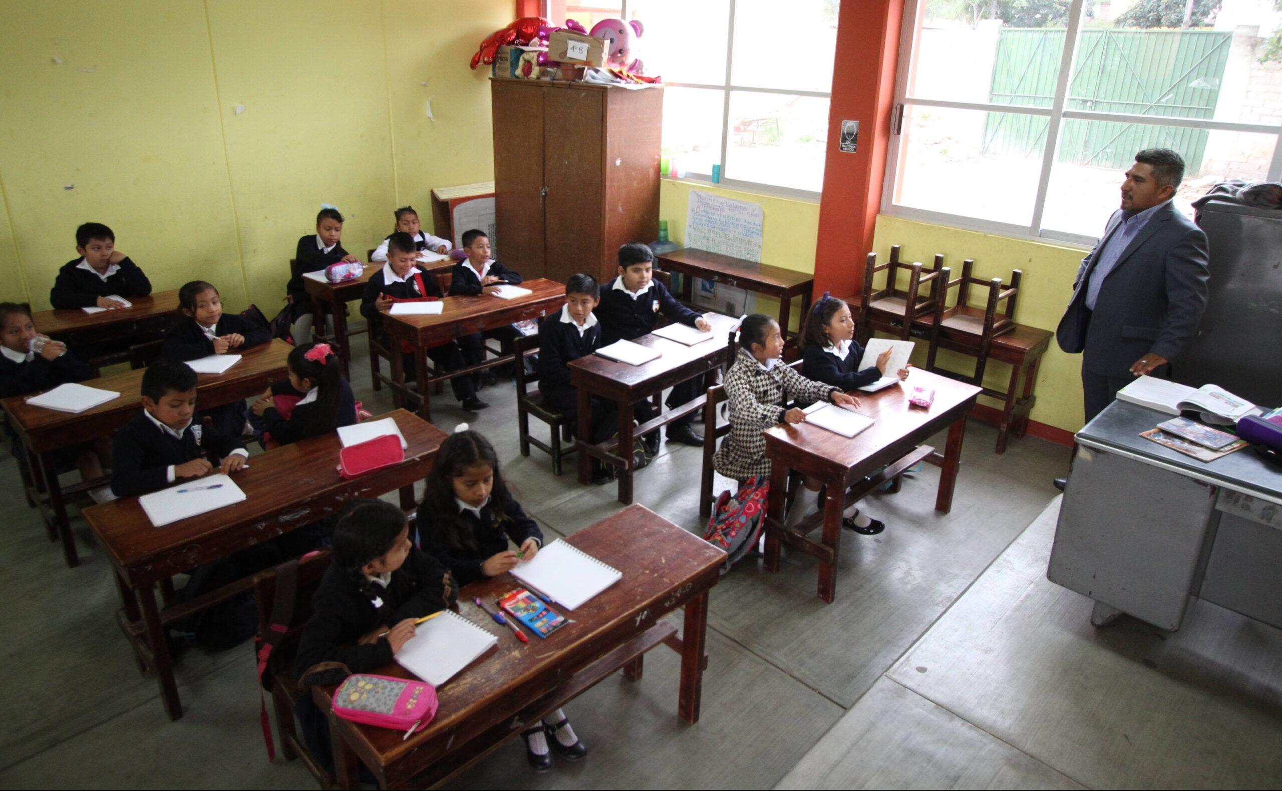 Niño de 10 años con hiperactividad gana amparo para regresar a la escuela (que lo dio de baja)