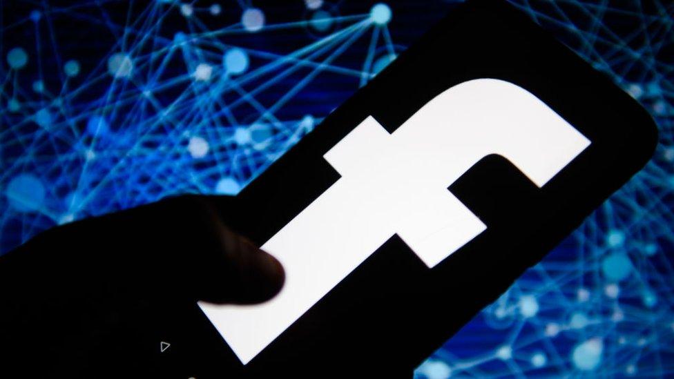 Para qué usa Facebook tu número de teléfono y cómo puedes eliminarlo de tu cuenta