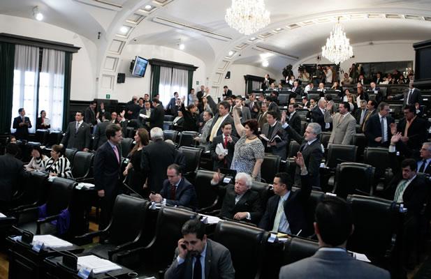 Mando Único y reforma política, hasta febrero