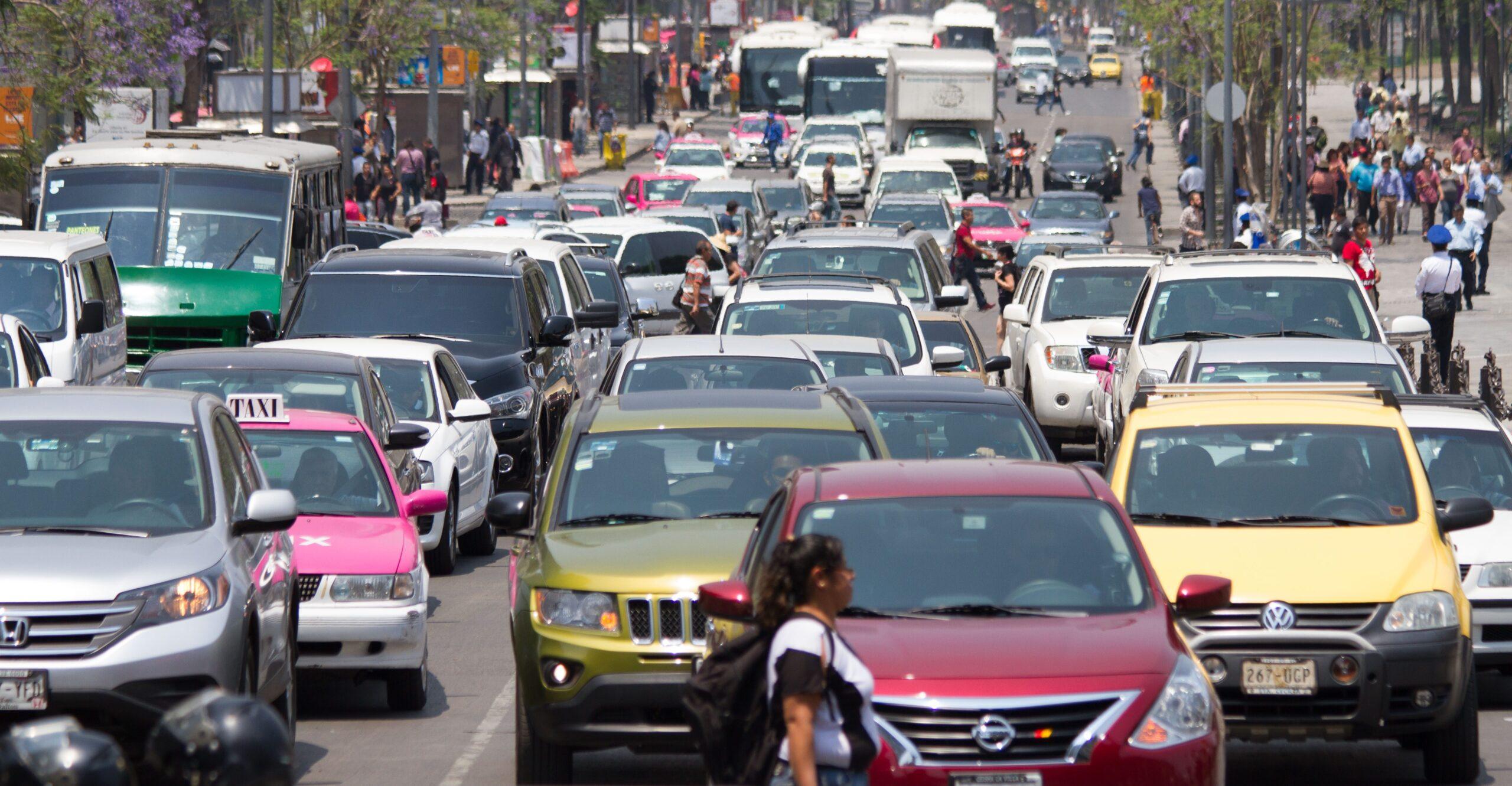 ¿Vas a hacer algún trámite de tu auto en Semovi? Por fallas en el Repuve están suspendidos
