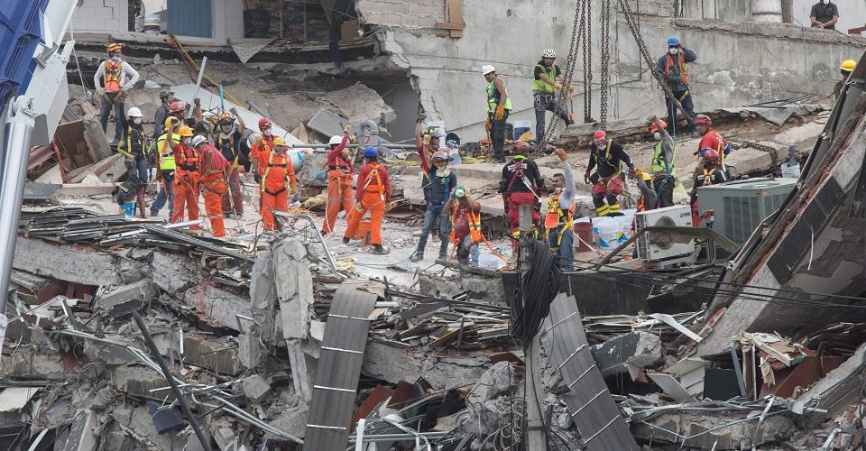 Piden amparos para frenar demoliciones en CDMX, mientras haya esperanzas de vida