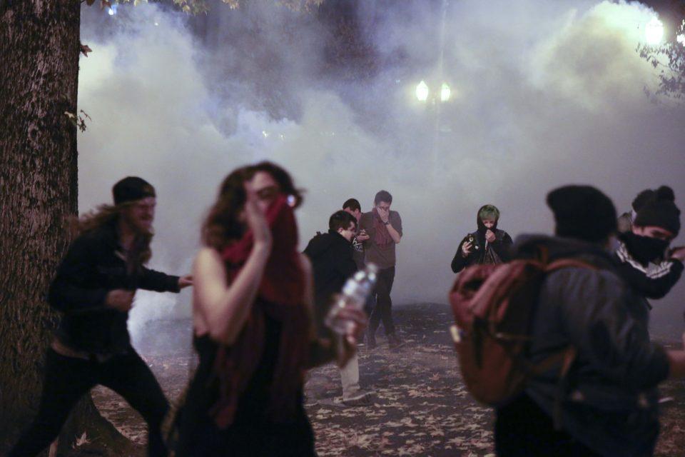 Protestas contra Trump: 200 detenidos y un herido, el saldo de las manifestaciones