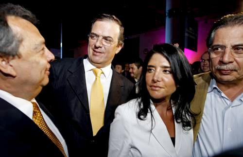 Marcelo Ebrard: <br>Crónica de un destape