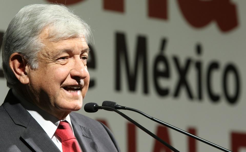 AMLO presenta a su equipo para cuidar que no haya fraude en las elecciones