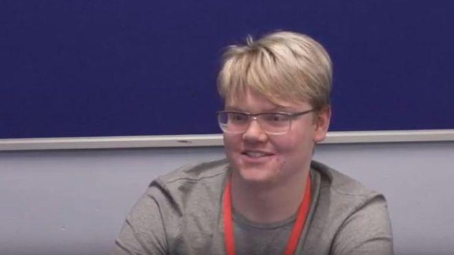 Miles Soloman, el estudiante británico que corrigió un error a la NASA