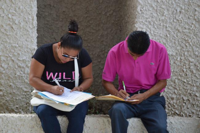 Políticas obsoletas y criminalización, principales fallas para atender a jóvenes: ONG