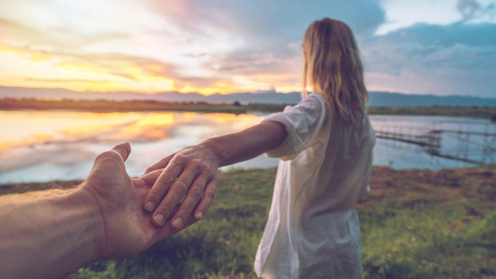 Anil Seth: “Lo que llamamos ‘realidad’ son alucinaciones que asumimos como reales porque todos tendemos a percibirlas de la misma manera”