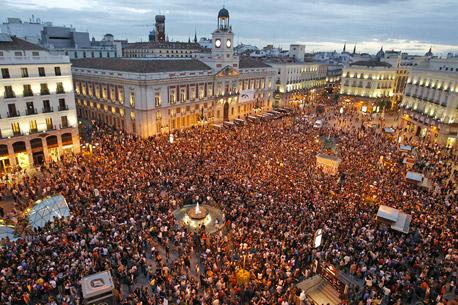 Prolongarán una semana más acampada en Puerta del Sol