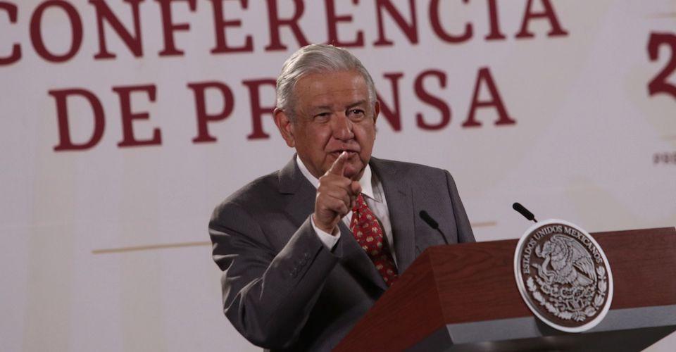 Tribunal Electoral desecha quejas de AMLO y le ordena abstenerse de hablar sobre revocación de mandato