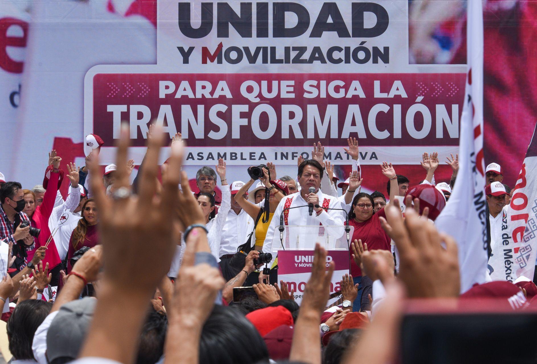 Morena apuesta a “encuestas opacas” y cuestionadas para definir su candidatura presidencial