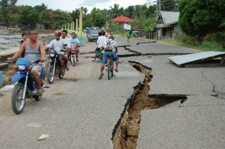 Sismo de 6.8 grados deja más de 45 muertos en Filipinas