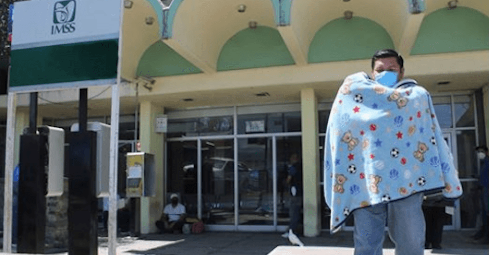 Dan de alta a José Luis, el primer bebé de una mujer con COVID-19 en México