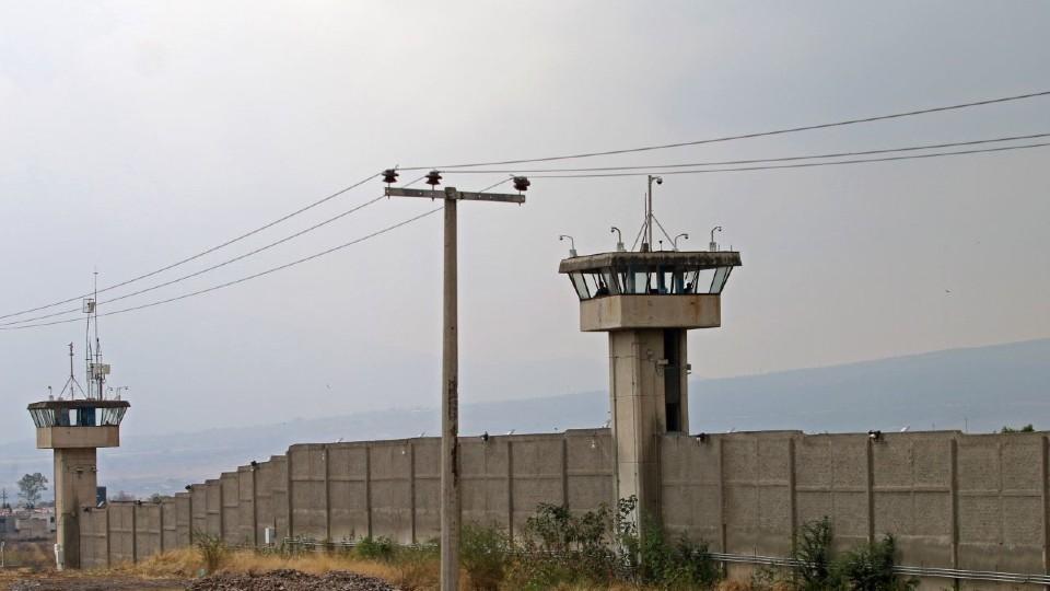 Interno se fuga del penal Puente Grande con documentación falsa