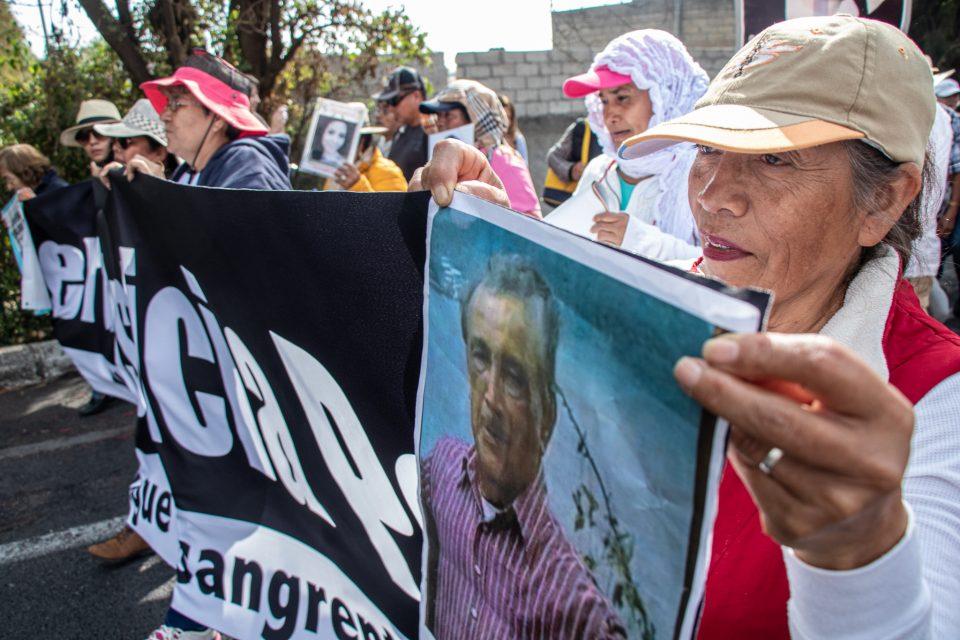 “A mi sobrino lo asesinaron por unos tenis”: Las historias de quienes integran la Caminata por la Paz