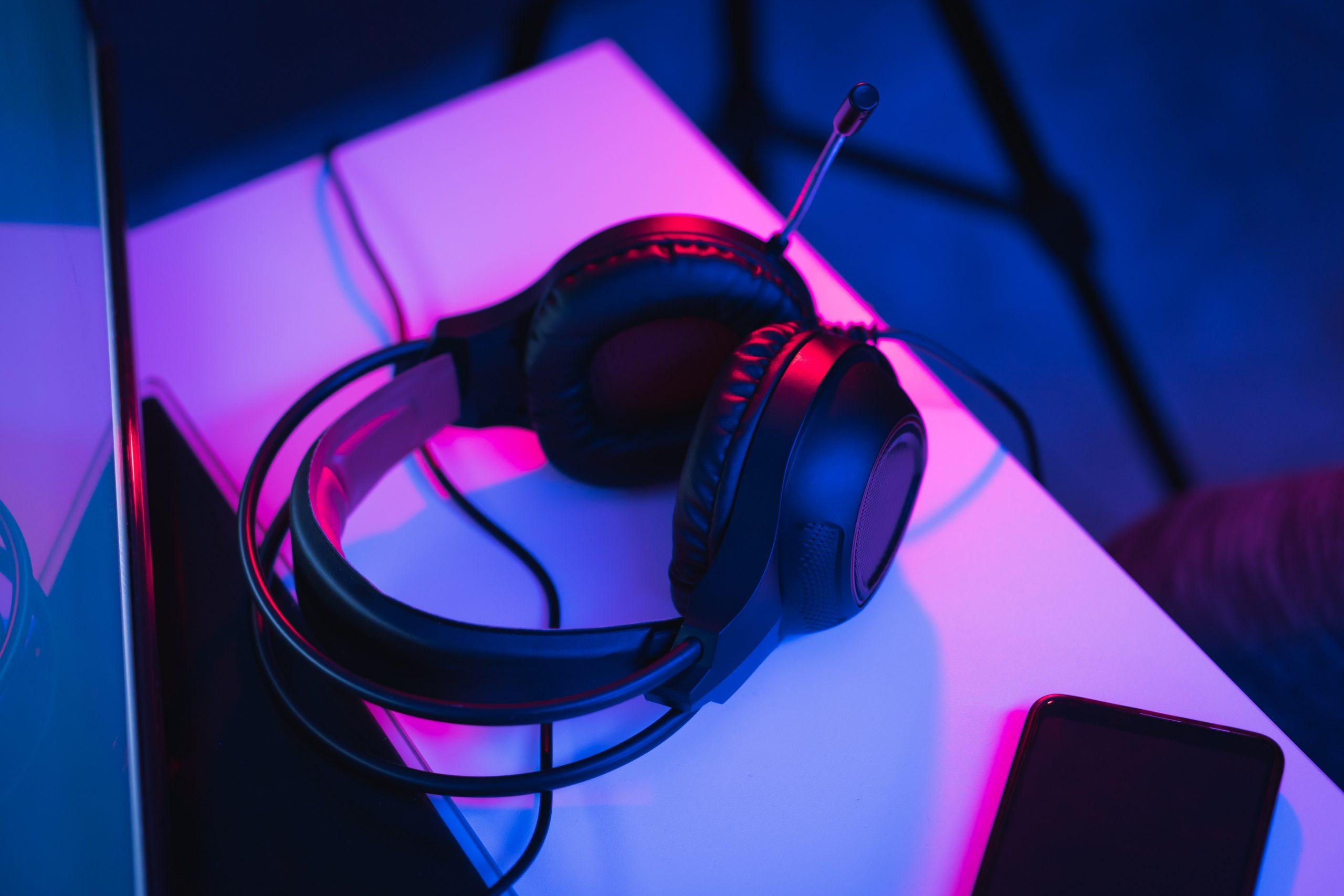 Gamer brasileño ‘Flashlight’ *mata a jugadora profesional de Call of Duty Mobile*