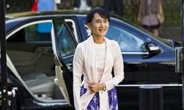 Aung San Suu Kyi recoge su Nobel de la Paz 21 años después