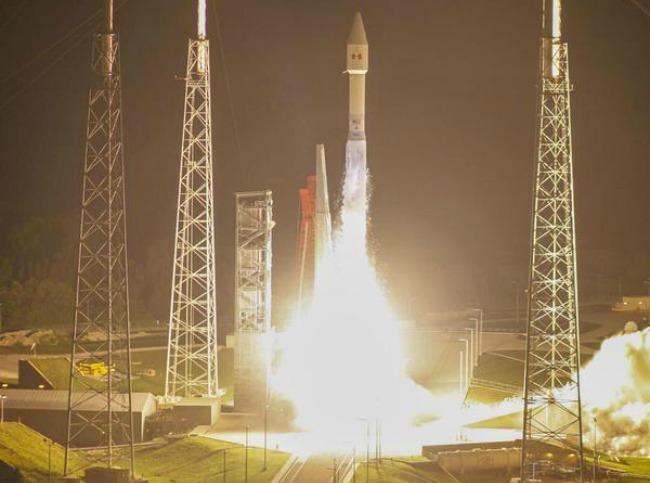 Un satélite mexicano en órbita: lanzan con éxito el Morelos 3
