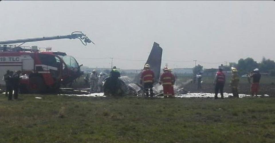 Se estrella una avioneta cerca del Aeropuerto de Toluca; mueren dos personas