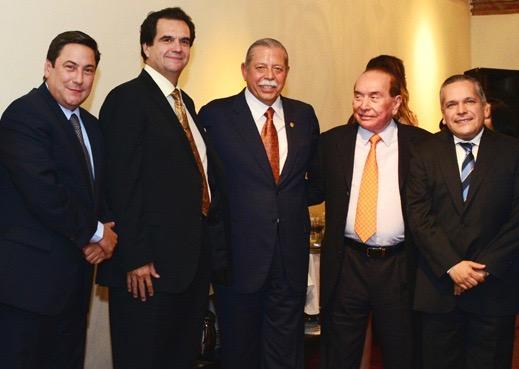 El empresario Garza Cantú, mencionado en los #PanamaPapers, será premiado en Tamaulipas