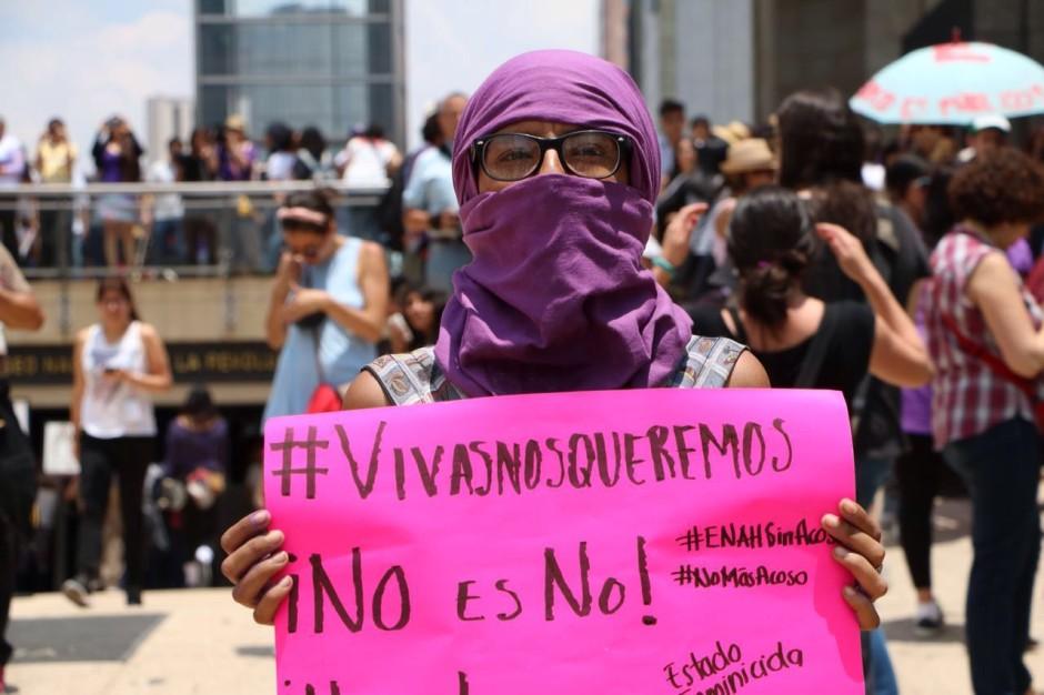 Te quiero viva y libre, cantan miles de mujeres que marchan contra el acoso