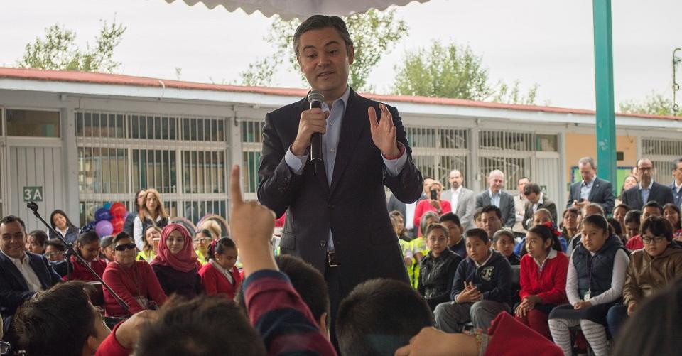 EPN finaliza el sexenio sin cumplir con la promesa de incorporar 40 mil escuelas de tiempo completo