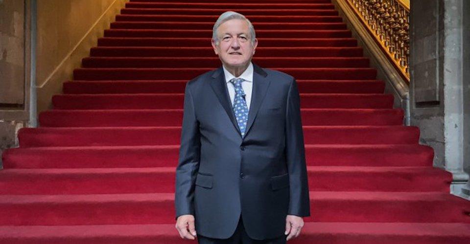 ‘Me estoy recuperando’: AMLO da negativo a COVID en prueba de antígenos